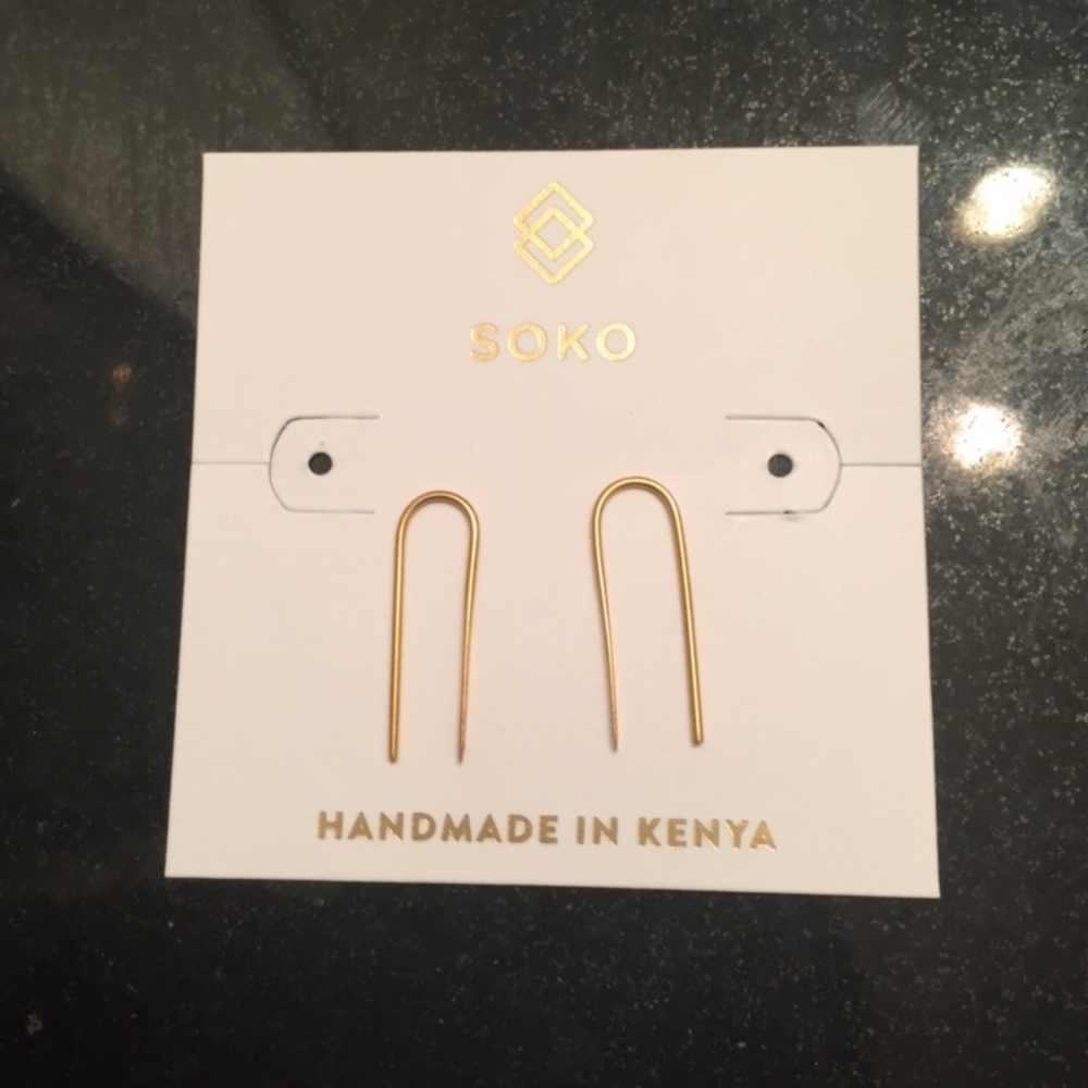 U Shaped Gold Arc Earrings